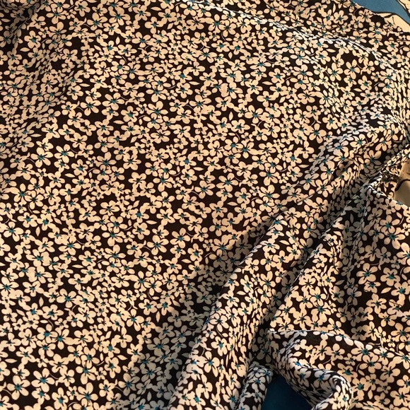 Shirt - Picture 2 of 3